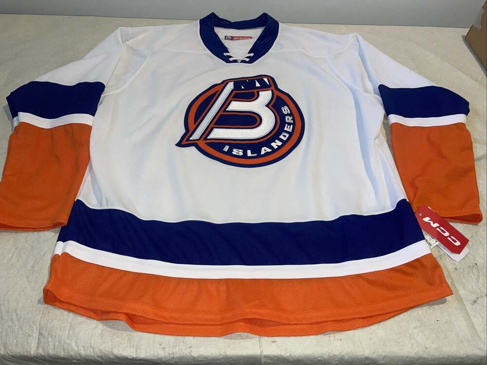 Nwt Bridgeport Islanders Jersey Mens Xxl White Ccm Mic Vintage White Blue Ahl
